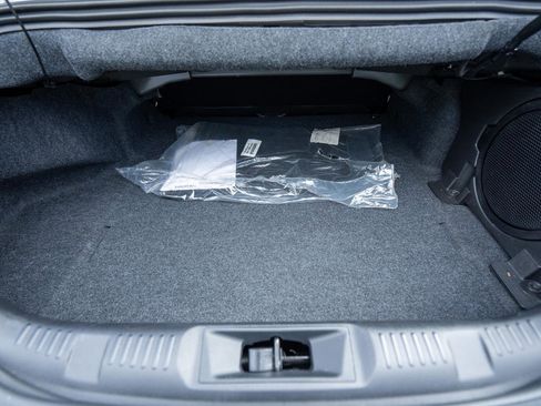 Used 2025 Ford Mustang GT Premium RWD image 37