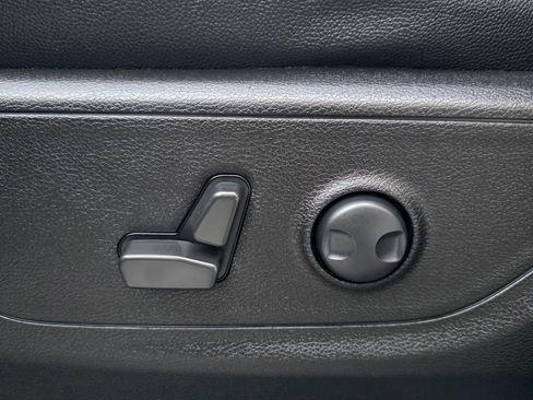 Used 2022 RAM 1500 Big Horn image 13