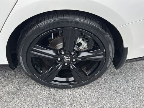 Used 2024 Honda Accord Sport image 34