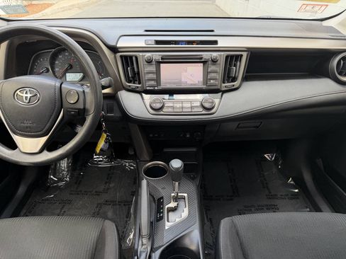 Used 2015 Toyota RAV4 XLE AWD/4WD image 15