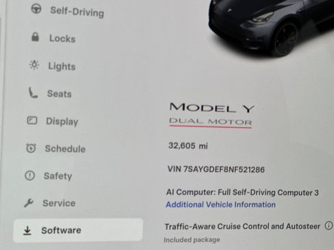 Used 2022 Tesla Model Y Performance AWD/4WD image 35