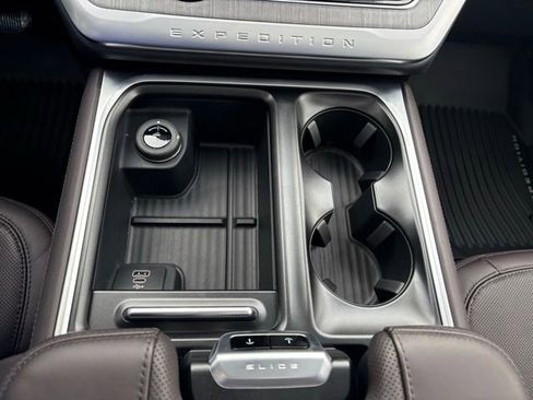 New 2026 Ford Expedition Platinum w/ Platinum Ultimate Package image 22
