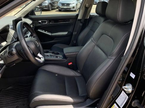 Used 2024 Honda Civic Touring image 12