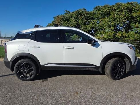 New 2026 Nissan Kicks SR w/ SR Premium Package image 21