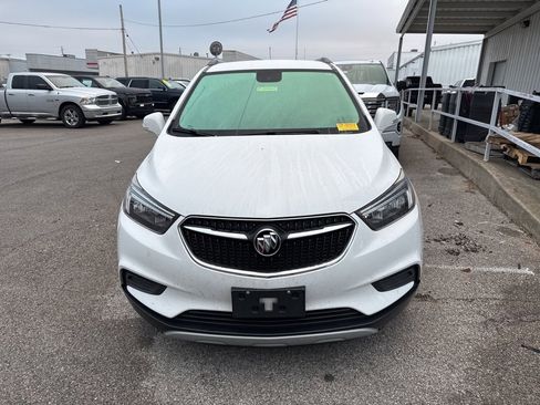 Used 2019 Buick Encore Preferred image 2