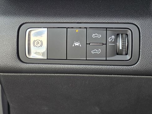 New 2026 Chevrolet Silverado EV Trail Boss w/ Premium Package image 35