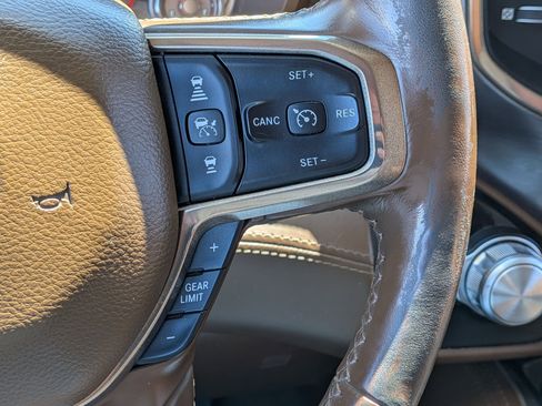 Used 2019 RAM 1500 Limited AWD/4WD image 19