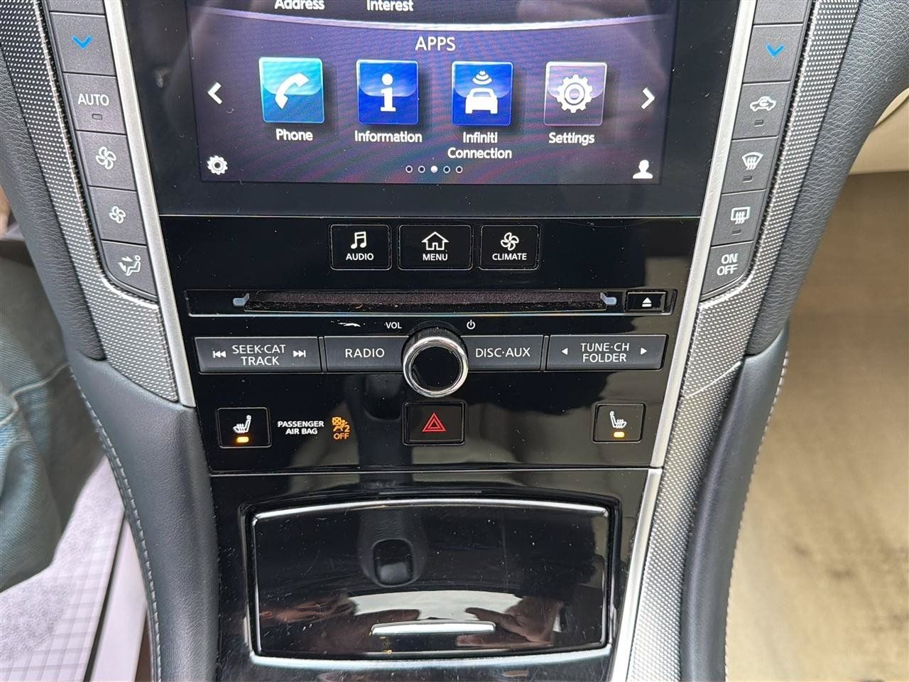 Used 2014 INFINITI Q50 Premium w/ Navigation Package AWD/4WD image 29