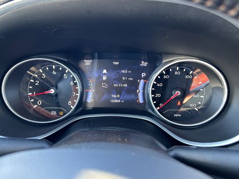 Used 2020 Jeep Compass Latitude AWD/4WD image 14