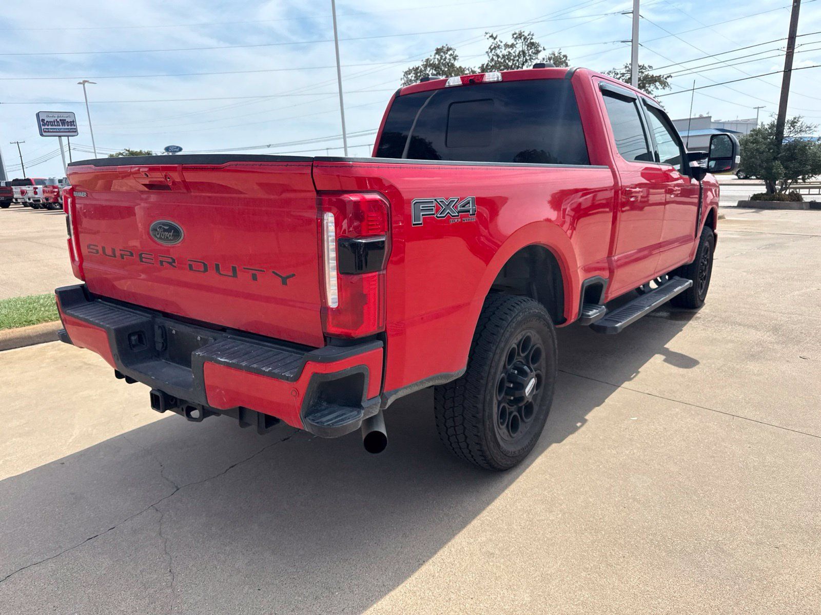 Used 2025 Ford F250 Lariat w/ Black Appearance Package AWD/4WD image 7