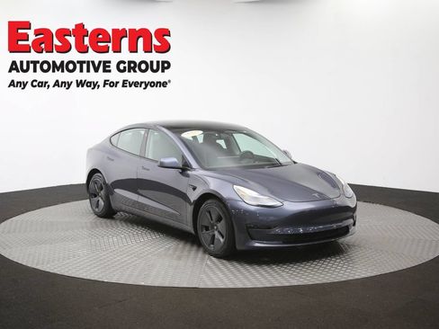Used 2021 Tesla Model 3 Standard Range Plus RWD image 43