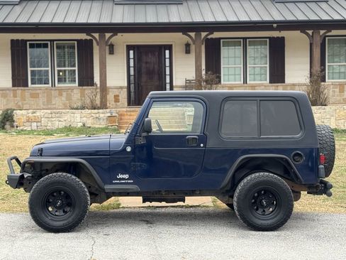 Used 2006 Jeep Wrangler Unlimited image 3