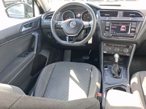 Used 2018 Volkswagen Tiguan S FWD image 23