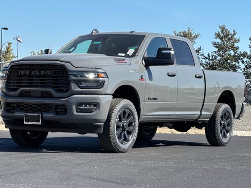 New 2026 RAM 3500 Big Horn AWD/4WD image 7