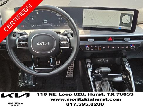Certified 2024 Kia Sorento SX Prestige AWD/4WD image 10