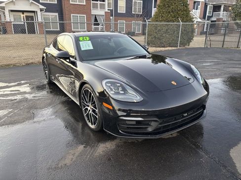 Used 2021 Porsche Panamera image 8