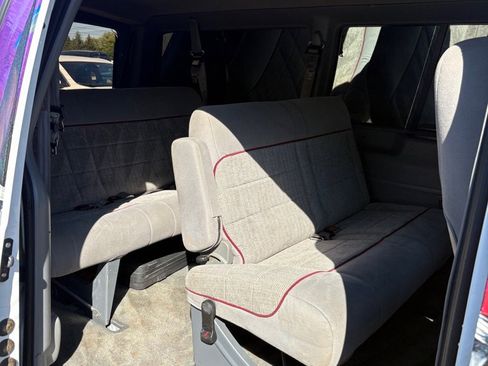 Used 1994 Ford Aerostar Extended Wagon image 12