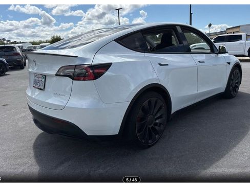 Used 2021 Tesla Model Y Performance AWD/4WD image 5