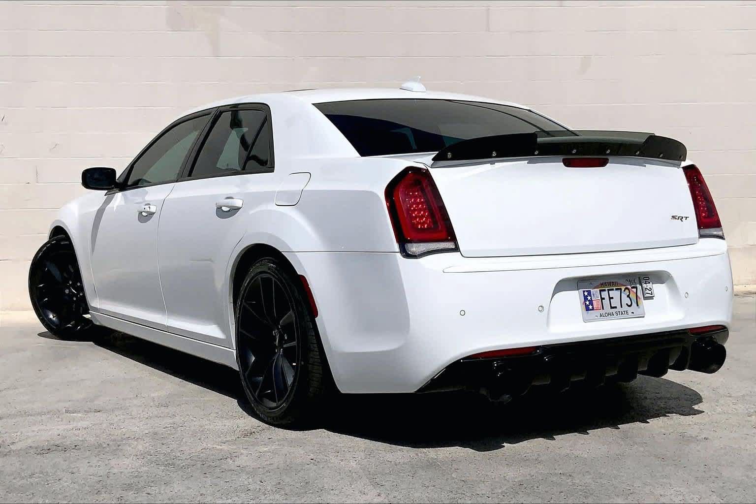 Used 2023 Chrysler 300 C RWD image 4