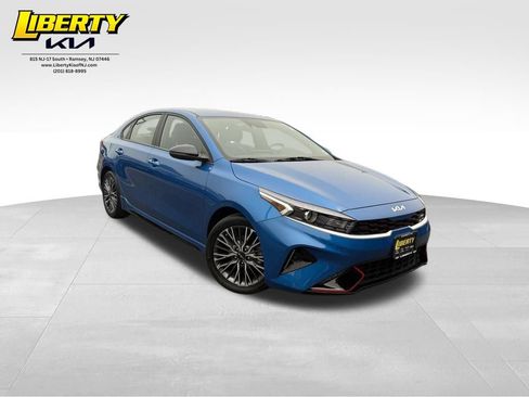 Used 2023 Kia Forte GT-Line FWD image 1