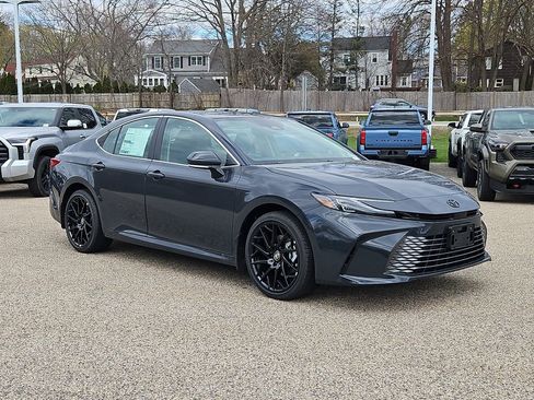 New 2026 Toyota Camry XLE AWD/4WD image 2