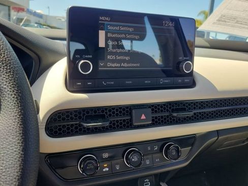 Certified 2024 Honda HR-V LX image 25