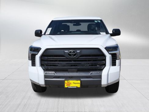 Used 2025 Toyota Tundra SR5 AWD/4WD image 2