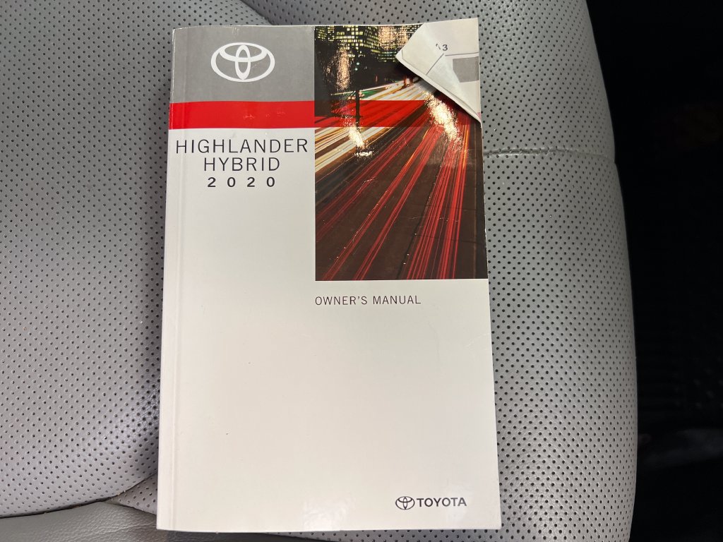 Used 2020 Toyota Highlander Platinum FWD image 40