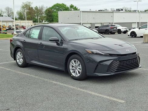 New 2026 Toyota Camry LE FWD image 4
