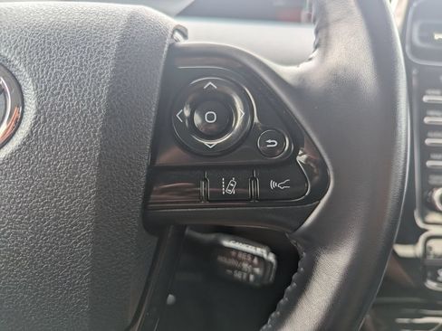 Used 2020 Toyota Prius Prime LE FWD image 24