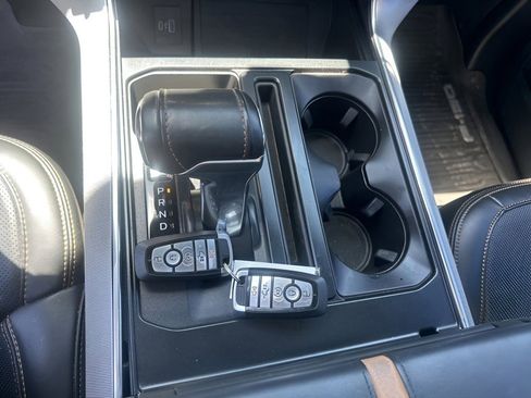 Used 2022 Ford F150 Platinum w/ Equipment Group 701A High AWD/4WD image 27