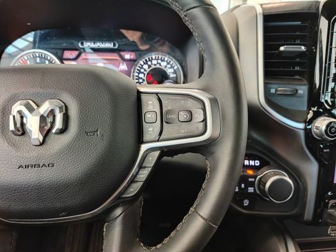 Used 2025 RAM 1500 Big Horn AWD/4WD image 18