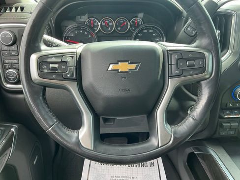 Used 2020 Chevrolet Silverado 1500 LTZ w/ LTZ Premium Package AWD/4WD image 35