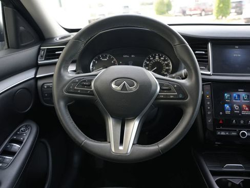 Used 2022 INFINITI QX50 Luxe FWD image 9