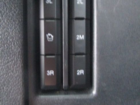 Used 2023 Ford Expedition Max XLT image 13