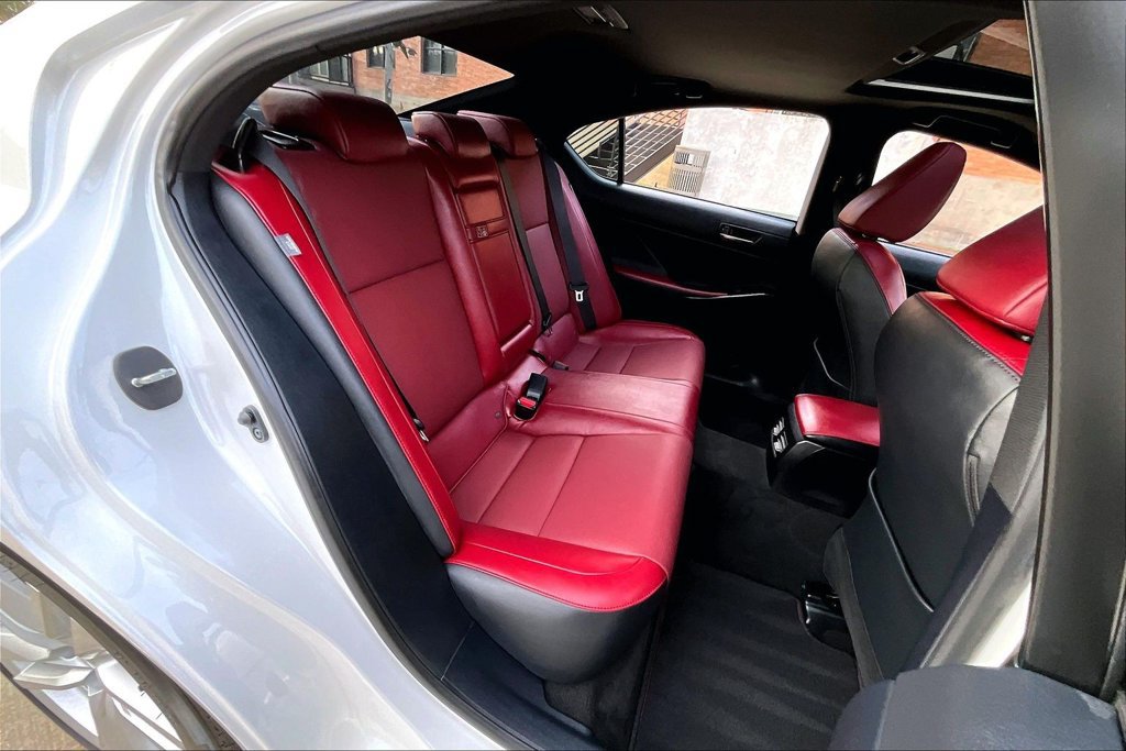 Used 2024 Lexus IS 300 w/ Comfort Package RWD image 37