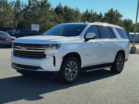 Used 2023 Chevrolet Tahoe LT w/ Luxury Package image 4