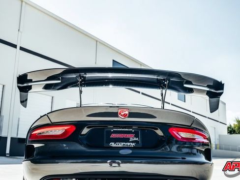 Used 2016 Dodge Viper ACR w/ Extreme Aero Package RWD image 48