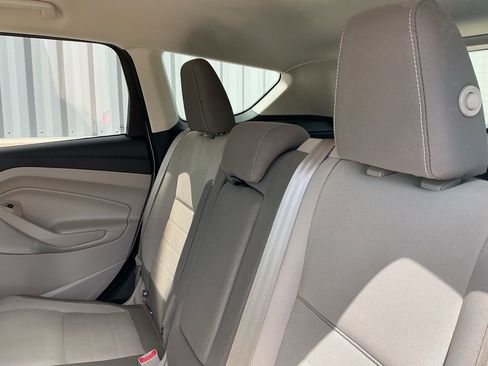 Used 2014 Ford Escape SE image 16