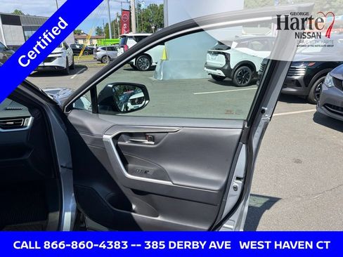 Used 2024 Toyota RAV4 XSE w/ Advanced Technology Package AWD/4WD image 25