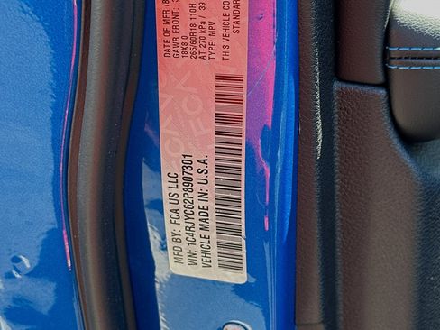 New 2023 Jeep Grand Cherokee Trailhawk w/ Advanced Protech Group II image 28