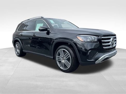 New 2025 Mercedes-Benz GLS 450 4MATIC image 4