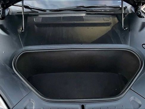 Used 2022 Tesla Model S image 9