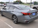 Used 2022 Nissan Altima 2.5 SR image 3