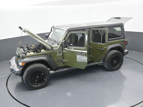 Used 2021 Jeep Wrangler Unlimited Sport image 62