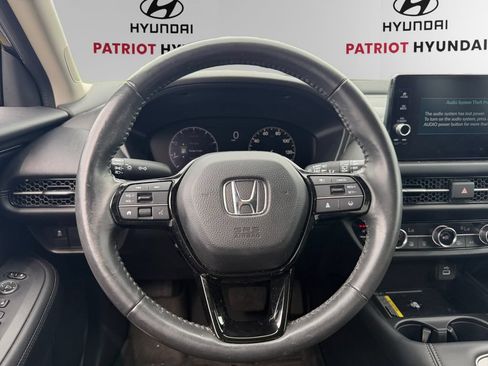 Used 2024 Honda HR-V EX-L image 11