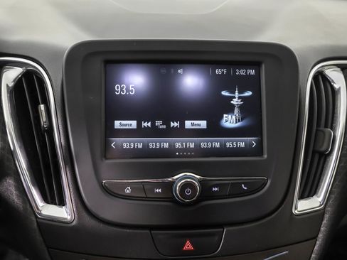 Used 2016 Chevrolet Malibu LT image 28