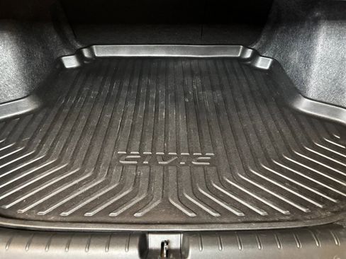 Used 2021 Honda Civic Sport image 21