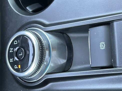 Used 2025 Ford Explorer Active w/ Active Comfort Package image 25