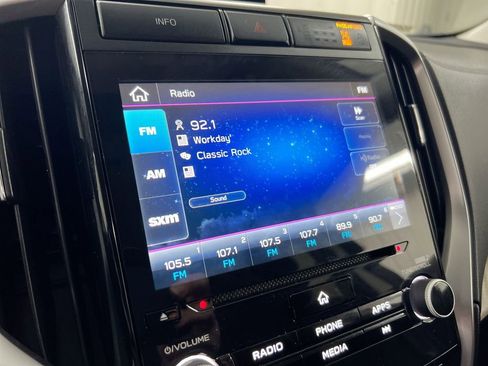 Used 2022 Subaru Ascent Premium w/ Convenience Package image 14